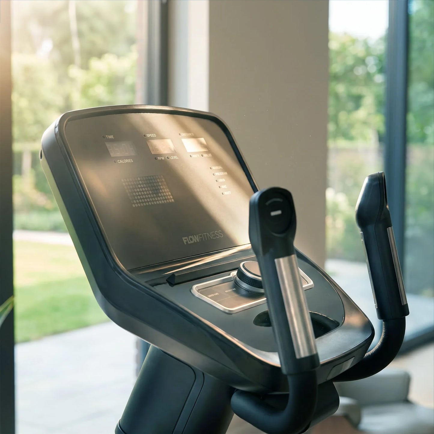 Flow Fitness Perform X5i Crosstrainer
