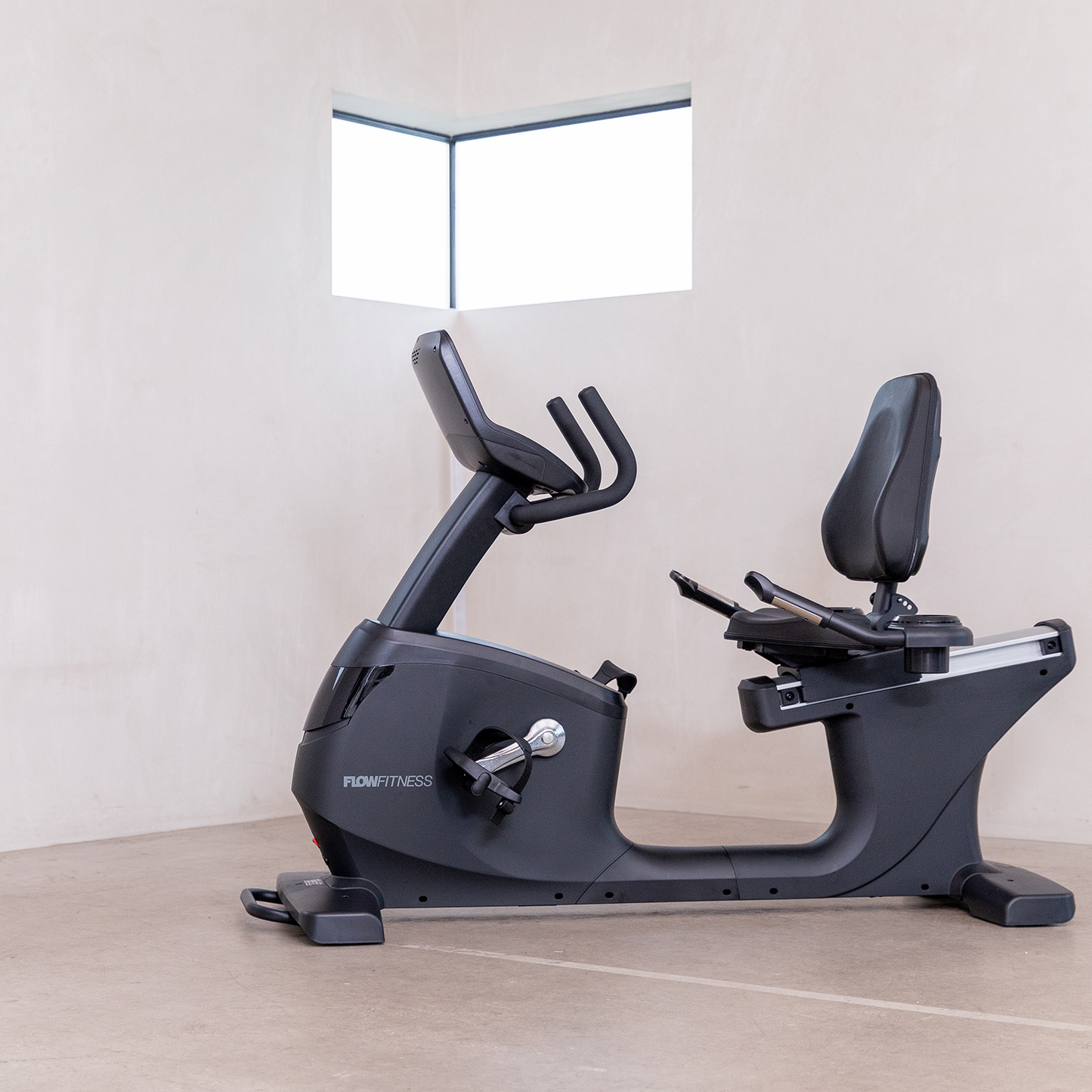 Flow Fitness Pro RB5i Siddecykel