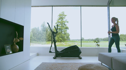 Flow Fitness Perform X2i Crosstrainer